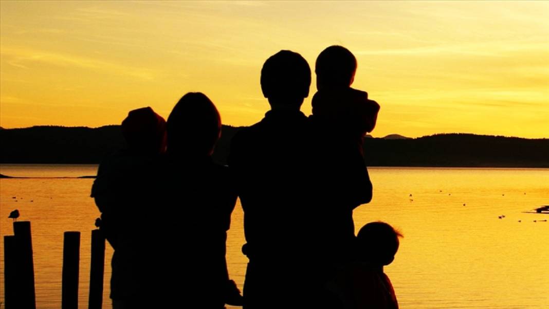 Türkiye'deki okul saldırıları sonrası ebeveynlere uyarı! 'Benim çocuğum öyle biri değil' demeyin: Bu özellikler ele veriyor 6